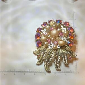 Vintage Aurora Borealis Rhinestone & Pearl Floral Brooch
